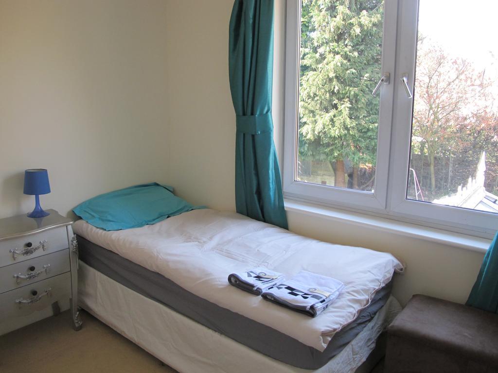 Westmorland - 4 Bedroom House - Free Parking For Up To 7 Cars - Walking Distance To Qmc And University - Ideal For Contractors And Large Groups Ноттингем Экстерьер фото